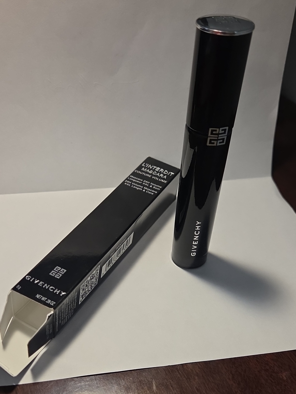 NIB Givenchy Black Mascara L'Interdit